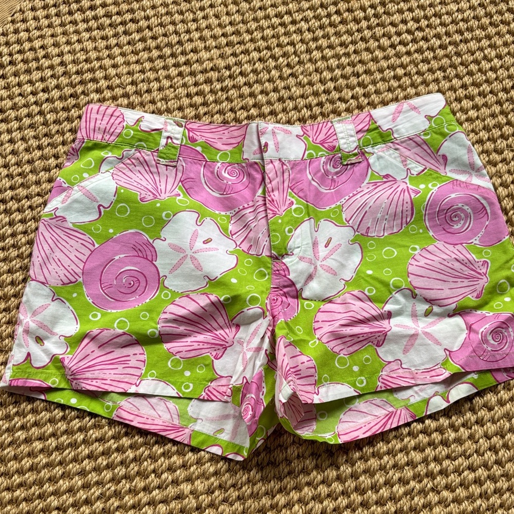 Lilly Pulitzer Girls Mini Callahan Shorts Size 14 in Snell-Floral Pink and Green